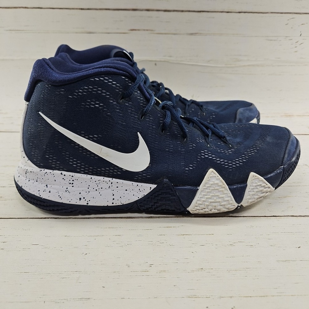 Nike Kyrie 4 Midnight Navy Blue 2018 Size‎ 10.5 Basketball Shoes AV2296-402 - Picture 5 of 14